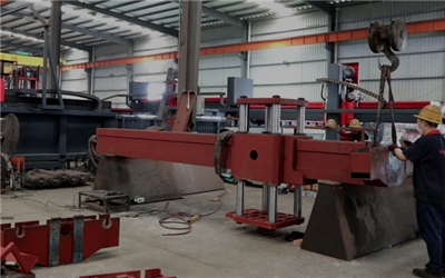 Máquina de corte de pontes