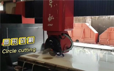 Máquina de corte de ponte CNC de cinco eixos